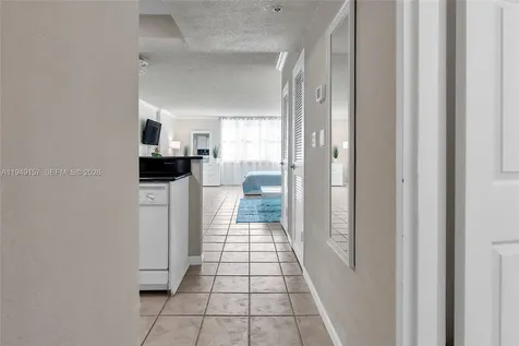 2501 S Ocean Drive Hollywood FL 33019
