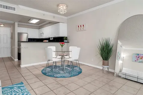 2501 S Ocean Drive Hollywood FL 33019