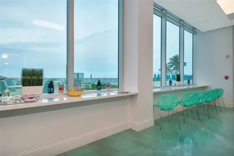 2501 S Ocean Drive Hollywood FL 33019