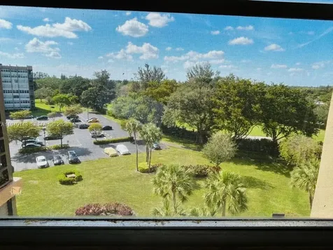 1000 Saint Charles Place Pembroke Pines FL 33026