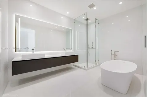 5 Grove Isle Drive Miami FL 33133
