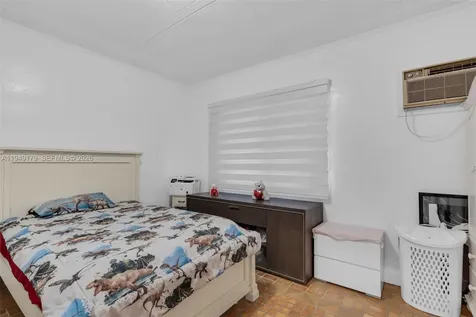 1829 NW 31st Avenue Miami FL 33125