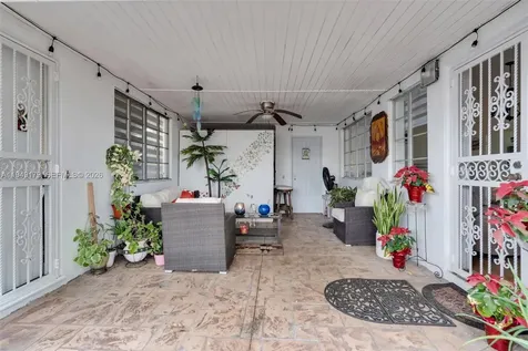 1829 NW 31st Avenue Miami FL 33125