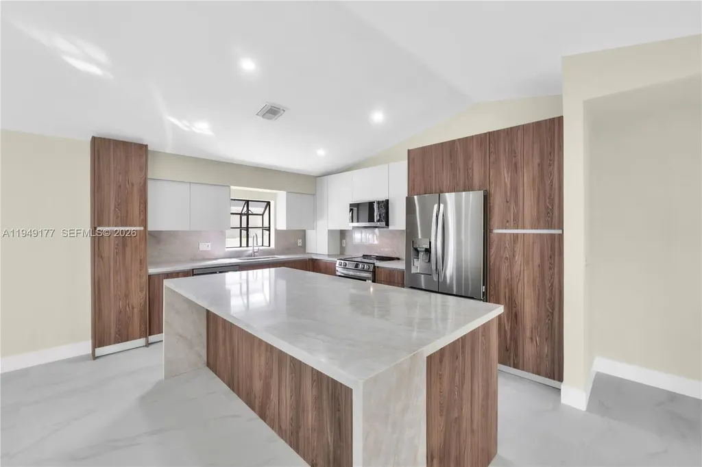 8419 NW 55th Court Coral Springs FL 33067