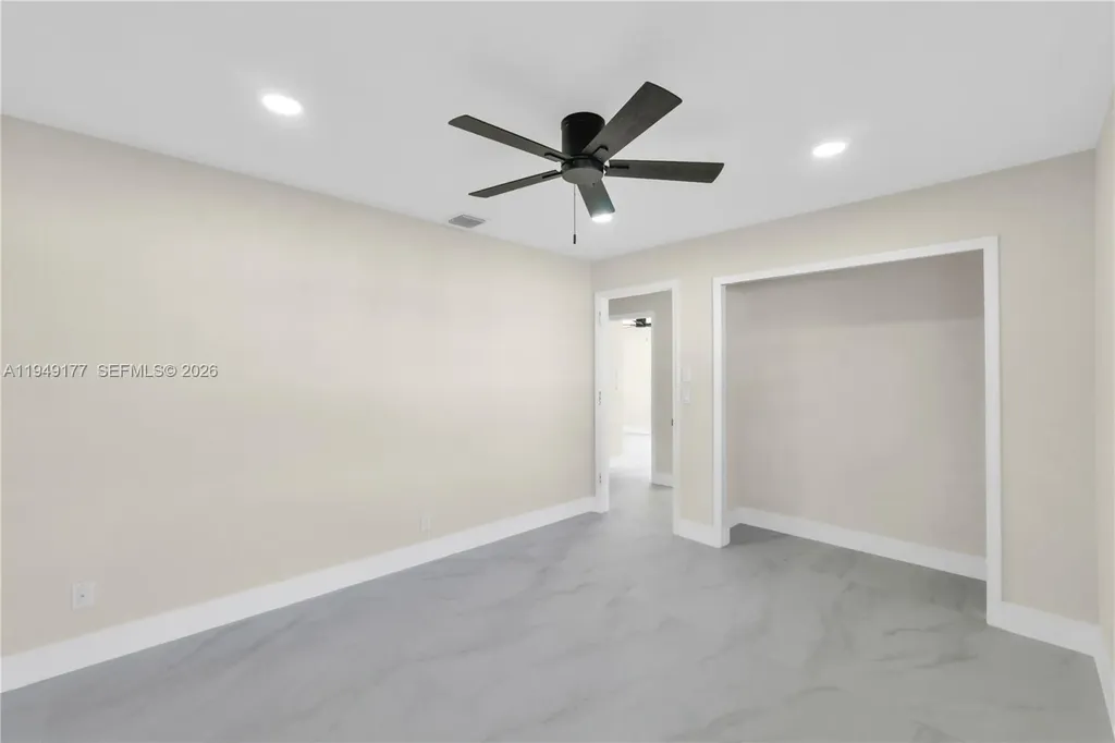 8419 NW 55th Court Coral Springs FL 33067