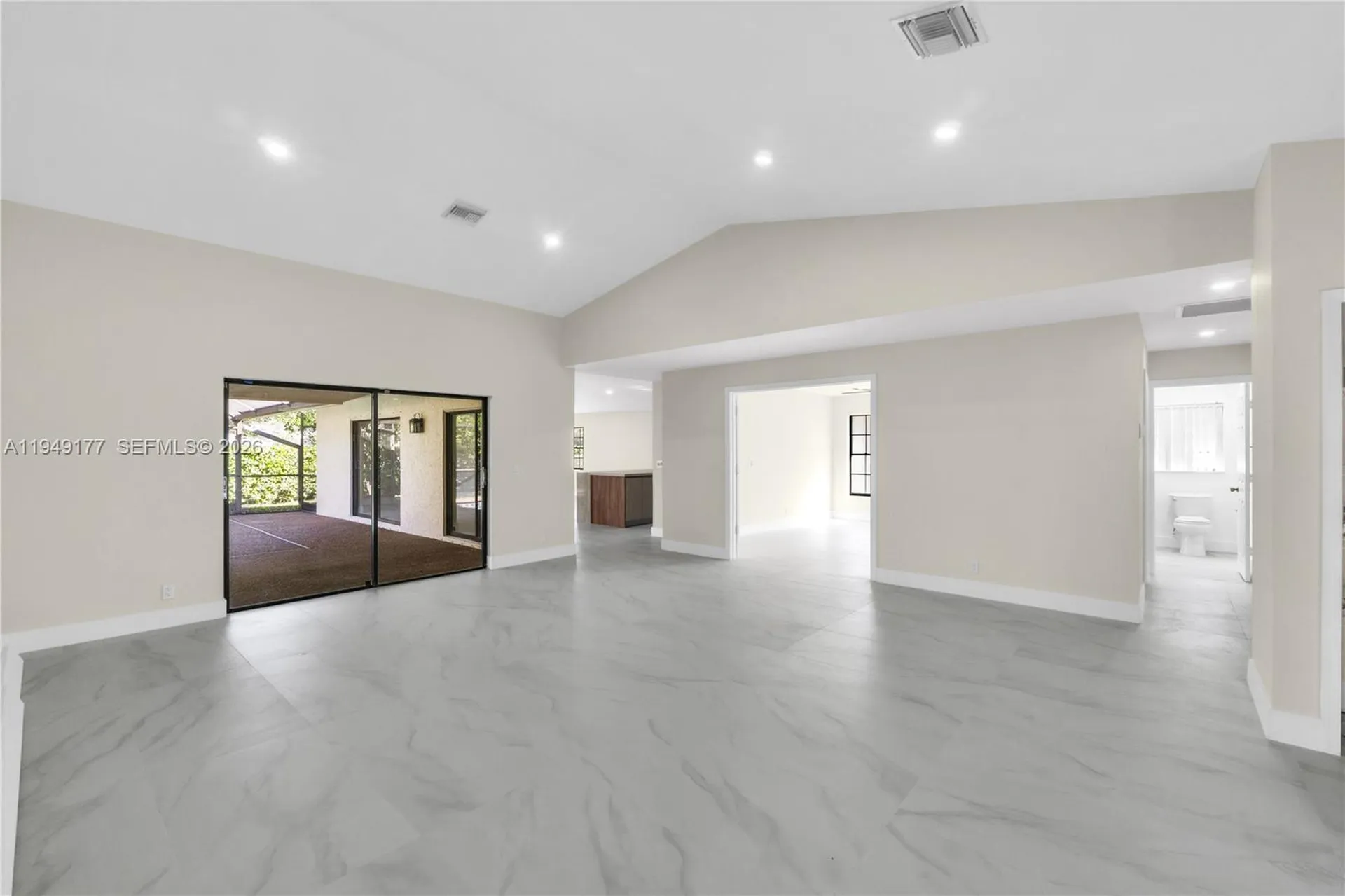 8419 NW 55th Court Coral Springs FL 33067