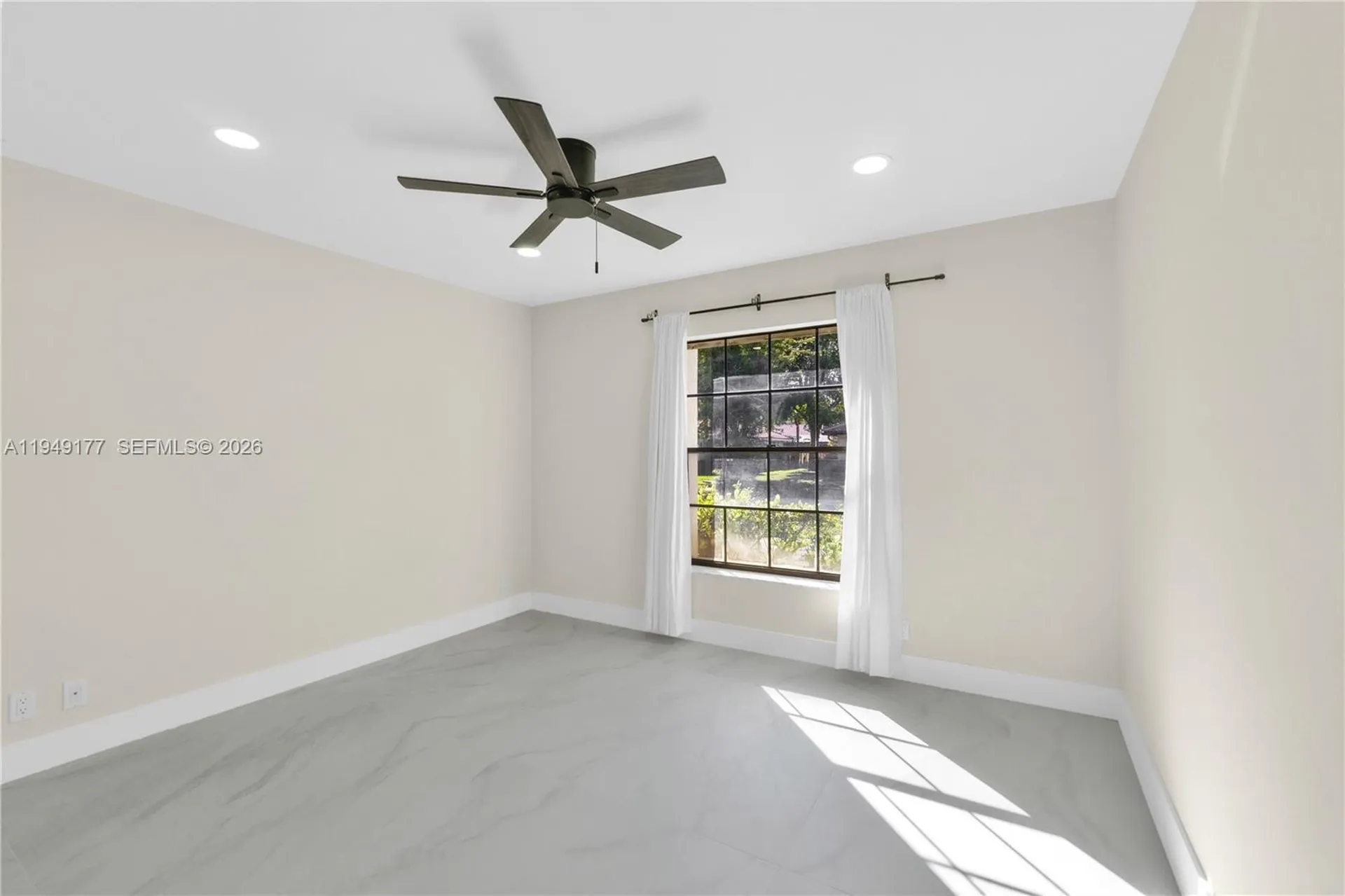 8419 NW 55th Court Coral Springs FL 33067