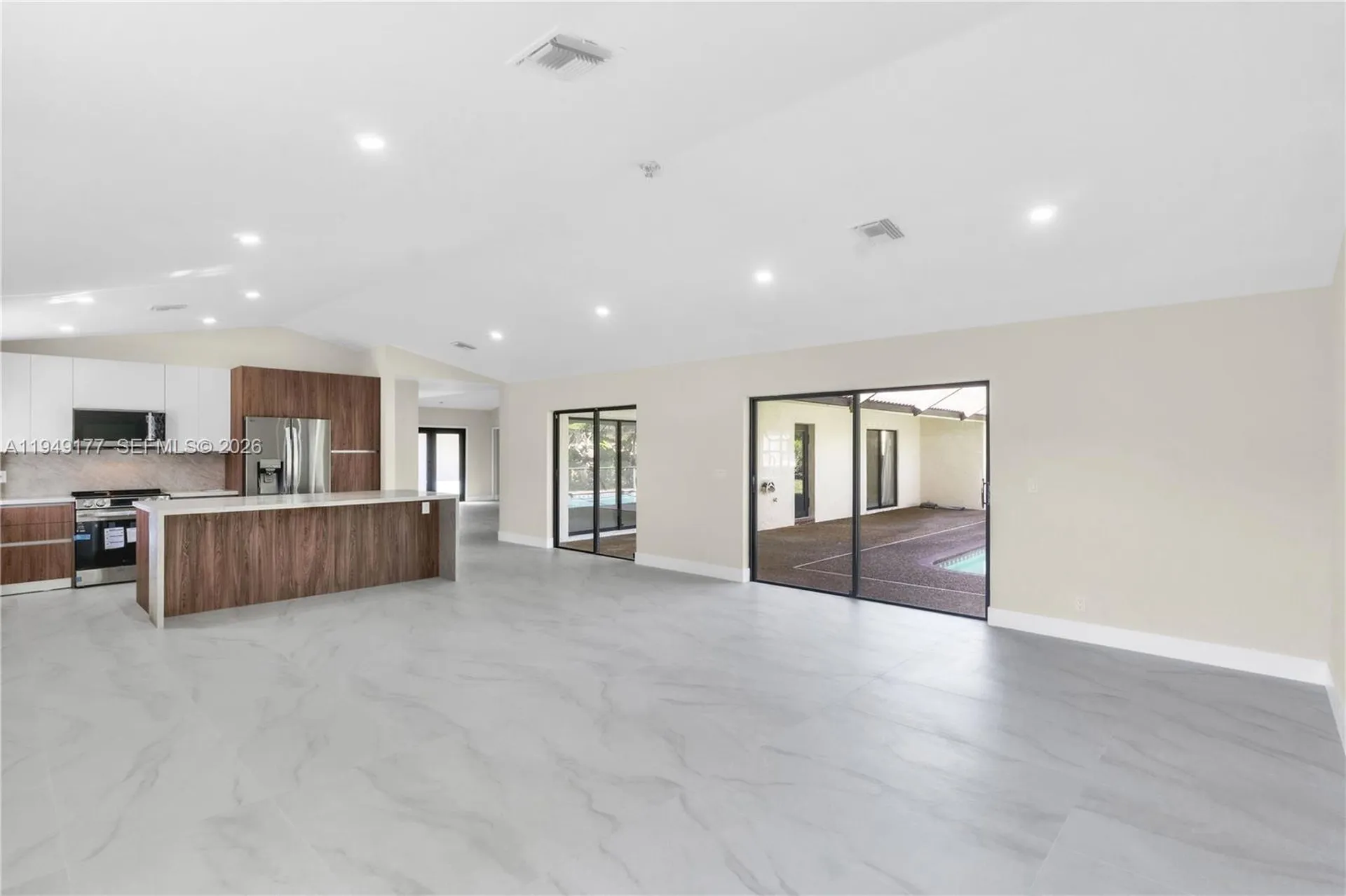 8419 NW 55th Court Coral Springs FL 33067