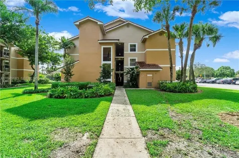 8821 Wiles Road Coral Springs FL 33067