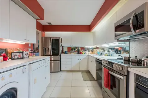 2 Eastgate Drive Boynton Beach FL 33436