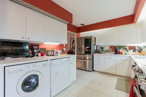 2 Eastgate Drive Boynton Beach FL 33436
