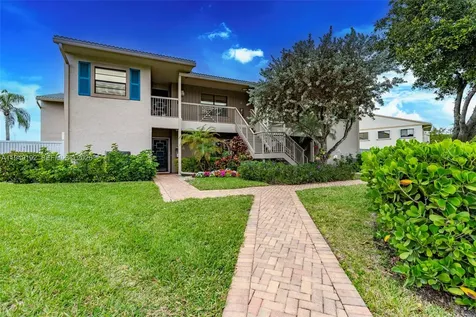 2 Eastgate Drive Boynton Beach FL 33436