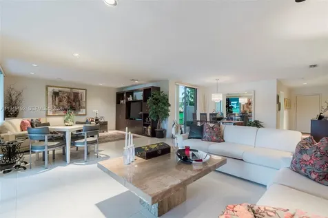 2 Eastgate Drive Boynton Beach FL 33436