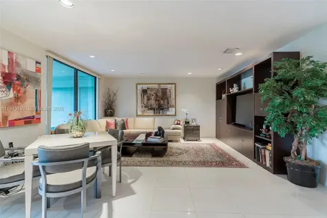 2 Eastgate Drive Boynton Beach FL 33436