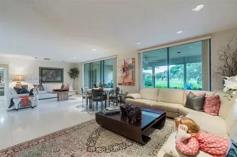 2 Eastgate Drive Boynton Beach FL 33436