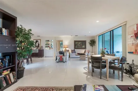 2 Eastgate Drive Boynton Beach FL 33436