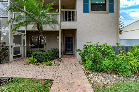 2 Eastgate Drive Boynton Beach FL 33436