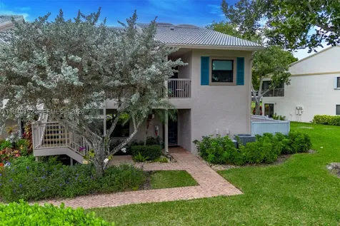2 Eastgate Drive Boynton Beach FL 33436