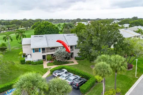 2 Eastgate Drive Boynton Beach FL 33436