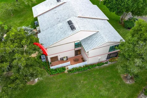 2 Eastgate Drive Boynton Beach FL 33436