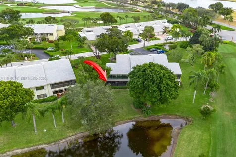 2 Eastgate Drive Boynton Beach FL 33436