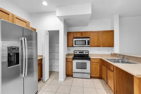 21217 NW 14th Place Miami Gardens FL 33169