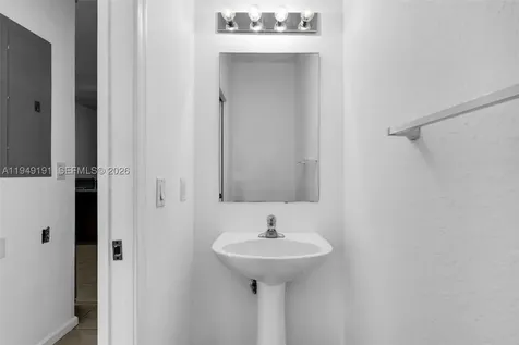 21217 NW 14th Place Miami Gardens FL 33169
