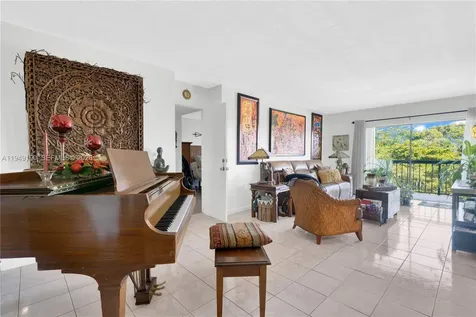 5900 SW 127th Avenue Miami FL 33183