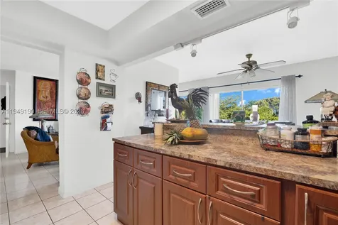 5900 SW 127th Avenue Miami FL 33183