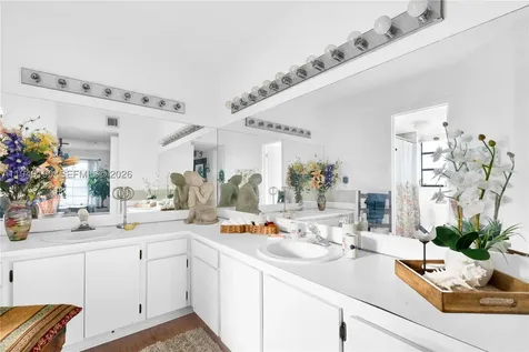 5900 SW 127th Avenue Miami FL 33183