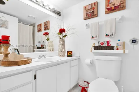 5900 SW 127th Avenue Miami FL 33183