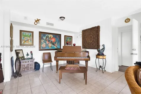 5900 SW 127th Avenue Miami FL 33183