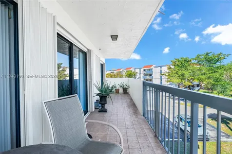 5900 SW 127th Avenue Miami FL 33183