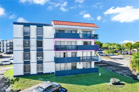 5900 SW 127th Avenue Miami FL 33183