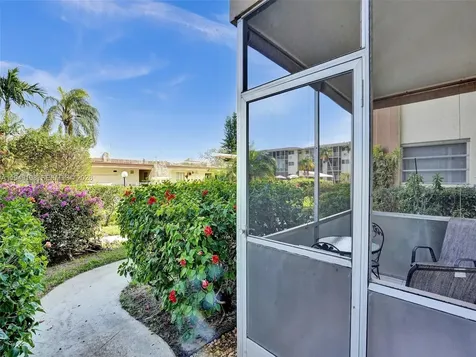 16901 NE 13th Avenue Miami FL 33162