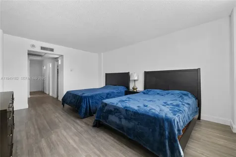 19380 Collins Avenue Sunny Isles Beach FL 33160