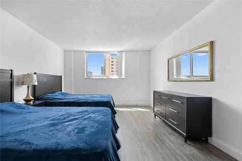 19380 Collins Avenue Sunny Isles Beach FL 33160