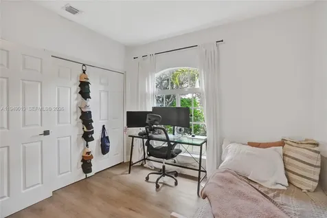 9046 SW 160th Terrace Palmetto Bay FL 33157