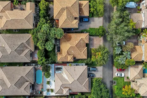 9046 SW 160th Terrace Palmetto Bay FL 33157