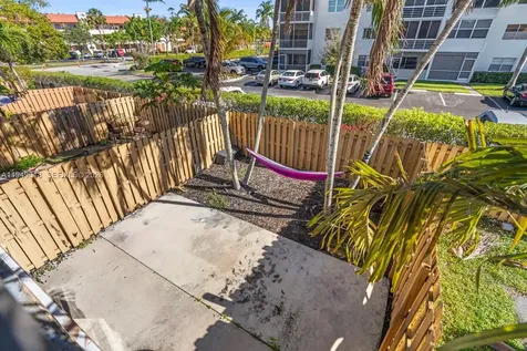 8009 NW 29th Street Sunrise FL 33322