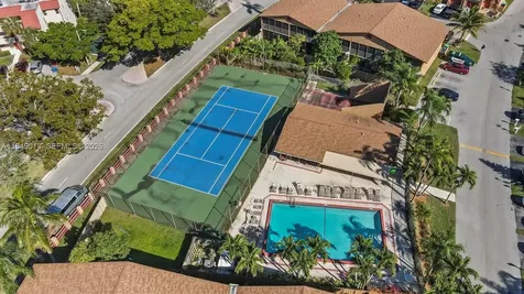 8009 NW 29th Street Sunrise FL 33322
