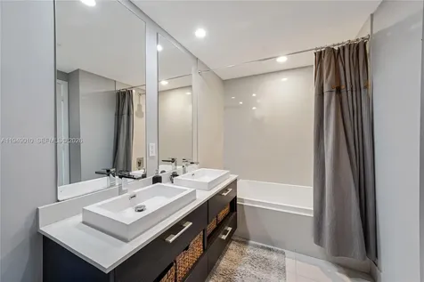 45 SW 9th Street Miami FL 33130