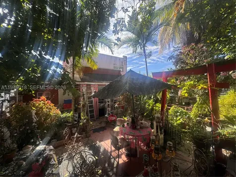 2929 SW 5th Street Miami FL 33135