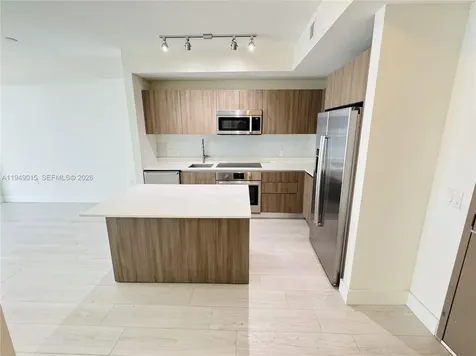 201 SW 17th Road Miami FL 33129