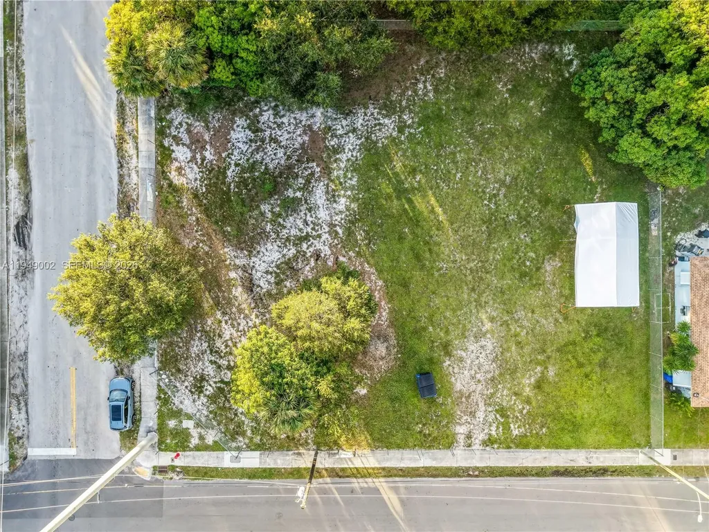 501 NW 7th Terrace Fort Lauderdale FL 33311