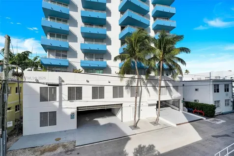225 Collins Avenue Miami Beach FL 33139
