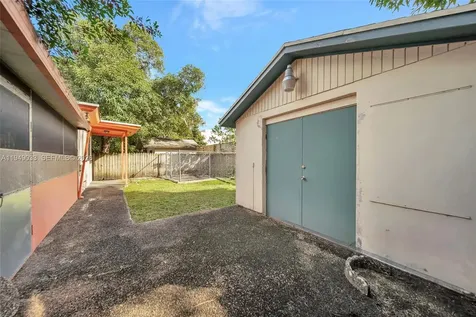 244 NW 43rd Street Miami FL 33127