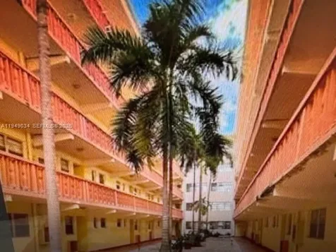 215 SE 3rd Avenue Hallandale Beach FL 33009