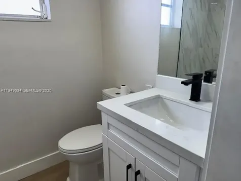215 SE 3rd Avenue Hallandale Beach FL 33009