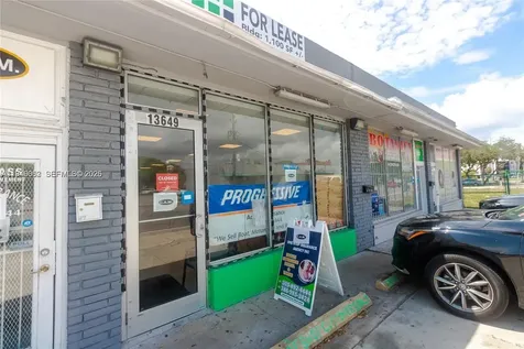 13649 W Dixie Highway North Miami FL 33161